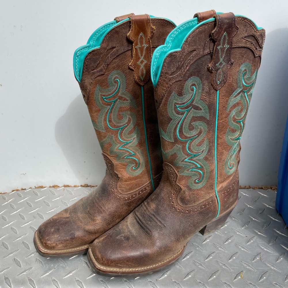 Women’s Justin Riding Boots